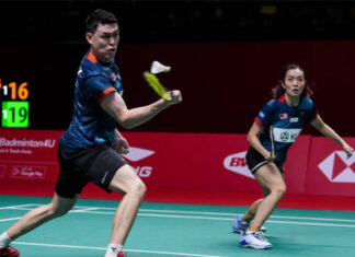 Tan Kian Meng/Lai Pei Jing win their first match against Wang Yi Lyu/Huang Dong Ping at the 2022 BWF World Tour Finals. (photo: Shi Tang/Getty Images)