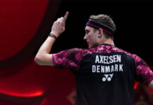 Viktor Axelsen enters the knockout stage at the 2022 BWF World Tour Finals. (photo: Shi Tang/Getty Images)