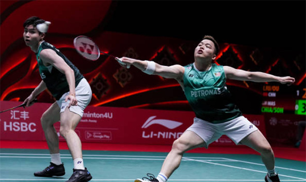 Aaron Chia/Soh Wooi Yik is now the World No. 2 pair. (photo: Shi Tang/Getty Images)