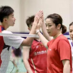 Chen Qingchen/Jia Yifan play against young men’s doubles pair from China during an internal competition. (photo: Weibo)