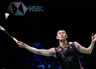 Lee Zii Jia goes down to HS Prannoy 21-18, 13-21, 23-25 in the men's singles match at the 2023 Badminton Asia Mixed Team Championship (BAMTC). (photo: Shi Tang/Getty Images)