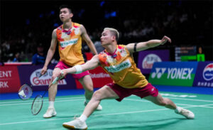 Aaron Chia/Soh Wooi Yik advanced to the 2023 World Championships third round. (photo: Shi Tang/Getty Images)
