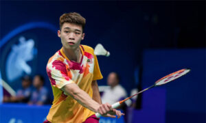 The spotlight remains on Ng Tze Yong as badminton fans eagerly await his clash with Kantaphon Wangcharoen this Wednesday. (Photo: AFP)