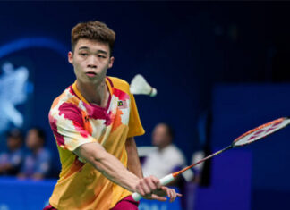The spotlight remains on Ng Tze Yong as badminton fans eagerly await his clash with Kantaphon Wangcharoen this Wednesday. (Photo: AFP)