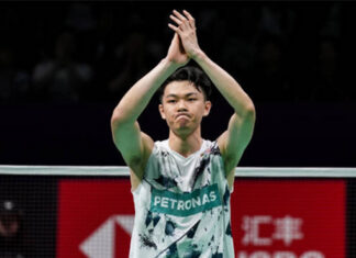 Lee Zii Jia wins the first point for the Malaysia Thomas Cup team on Saturday. (Photo: Shi Tang/Getty Images)
