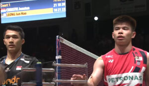 Leong Jun Hao delivers one of the most remarkable comebacks in recent BWF World Tour men’s singles history by defeating Jonatan Christie during the 2024 Kumamoto Masters semifinals in Japan. (Photo: BWF)