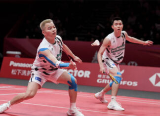 Aaron Chia and Soh Wooi Yik overcome tough challenge to secure Malaysia Open second round spot. (Photo: AFP)