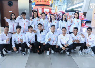 The Indonesian badminton team posed for a group photo before departing for the 2025 Badminton Asia Mixed Team Championships (BAMTC) at Soekarno-Hatta International Airport on Saturday, February 8, 2025. (Photo: PBSI)