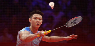 📸 Lee Zii Jia returns to action for the first time this season at the Orleans Masters after recovering from an ankle injury sustained at the 2023 BWF World Tour Finals. (Photo: AFP)