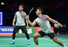Goh Sze Fei and Nur Izzuddin celebrate their win at the Japan Open 2025 after a dominant Round of 16 performance in Tokyo. (Photo: AFP)