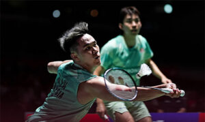 Man Wei Chong and Tee Kai Wun are determined to deliver a podium finish for Malaysia at the 2025 World Badminton Championships in Paris. (Photo: AFP)