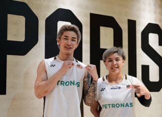 Chen Tang Jie and Toh Ee Wei celebrate after their semi-final victory over Thom Gicquel and Delphine Delrue at the 2025 Badminton World Championships in Paris. (Photo: AFP)