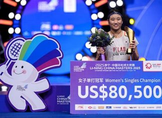 An Se Young celebrates her 2025 China Masters title at the podium. (Photo: AFP)