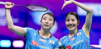 Japan's Arisa Higashino (L) teams up with Chiharu Shida to form new women's doubles duo. (Photo: BWF)