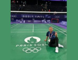 All prayers for Coach Wong Tat Meng — wishing him strength, safety, and a full, speedy recovery. (Photo: Roketto Badminton)
