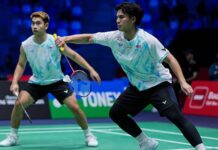 Goh Sze Fei/Nur Izzuddin, Pearly Tan/Thinaah, and Chen Tang Jie/Toh Ee Wei Advance to French Open Second Round Goh Sze Fei and Nur Izzuddin beat Takuro Hoki and Yugo Kobayashi to enter the second round of the 2025 French Open. (Photo: AFP)