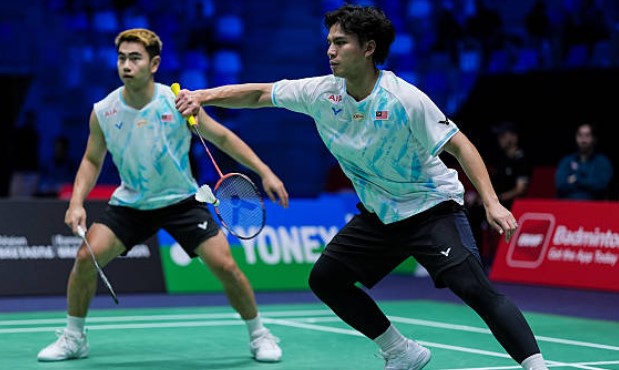 Goh Sze Fei and Nur Izzuddin beat Takuro Hoki and Yugo Kobayashi to enter the second round of the 2025 French Open. (Photo: AFP) Goh Sze Fei and Nur Izzuddin beat Takuro Hoki and Yugo Kobayashi to enter the second round of the 2025 French Open. (Photo: AFP)