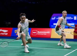 Aaron Chia and Soh Wooi Yik prepare for their Arctic Open campaign in Finland. (Photo: AFP)