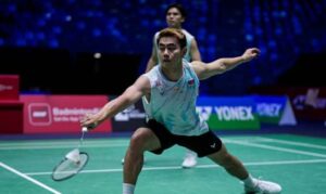 Goh Sze Fei and Nur Izzuddin advance to the 2025 Kumamoto Masters quarterfinals. (Photo: AFP)