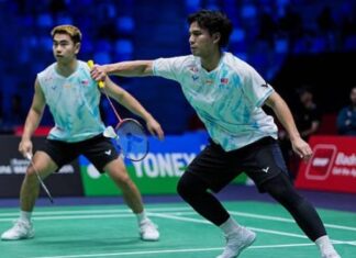 Goh Sze Fei and Nur Izzuddin advance to the 2025 Kumamoto Masters semi-finals. (Photo: AFP)