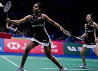 Pearly Tan and Thinaah Muralitharan are one win away from winning the 2025 Kumamoto Masters. (Photo: AFP)