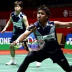 Kang Khai Xing and Aaron Tai survive another close match to reach the SYED MODI 2025 semifinals. (Photo: Bernama)
