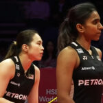 Pearly Tan and Thinaah Muralitharan advance to the semi-finals of the 2025 BWF World Tour Finals. (Photo: BWF)