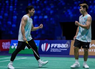 Goh Sze Fei and Nur Izzuddin celebrate after securing a hard-fought victory to reach the quarter-finals of the 2026 Indonesia Masters in Jakarta. (Photo: AFP)