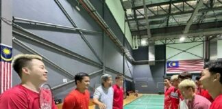Herry Iman Pierngadi leads Malaysia men’s doubles training ahead of All England badminton. (Photo: NST)