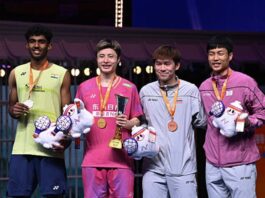 From left - Ayush Shetty, Shi Yuqi, Kunlavut Vitidsarn, and Chou Tien Chen pose for photos during the men’s singles awards ceremony at the 2026 Badminton Asia Championships. (Photo: AFP)
