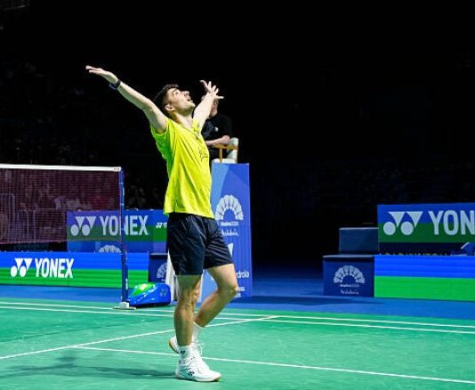 Christo Popov celebrates men’s singles title at European Badminton Championships 2026. (Photo: AFP)