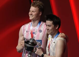 Anders Antonsen Denies Kunlavut Title Defense to Win Thailand Open 2026 Crown Denmark badminton star Anders Antonsen (L) captured the Thailand Open 2026 crown after a thrilling comeback victory against Thailand’s Kunlavut Vitidsarn in the final. (Photo: AFP)