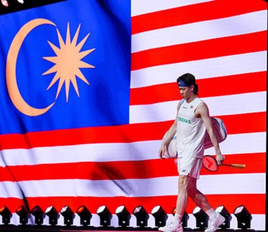 Lee Chong Wei discusses Lee Zii Jia's potential return to national training and the struggle in producing top men’s singles badminton players. (Photo: AFP)