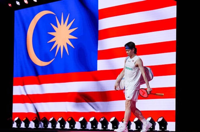 Lee Chong Wei discusses Lee Zii Jia's potential return to national training and the struggle in producing top men’s singles badminton players. (Photo: AFP)