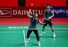 Malaysia badminton stars Goh Sze Fei and Nur Izzuddin battle back from a slow start to defeat Scotland’s Grimley twins at the Thailand Open 2026. (Photo: AFP)