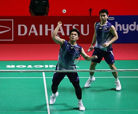 Malaysia badminton stars Goh Sze Fei and Nur Izzuddin battle back from a slow start to defeat Scotland’s Grimley twins at the Thailand Open 2026. (Photo: AFP)