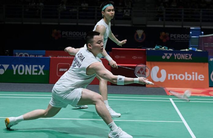 Aaron Chia and Soh Wooi Yik will play with different partners at the Japan Open in what appears to be a temporary split. (Photo: AFP)