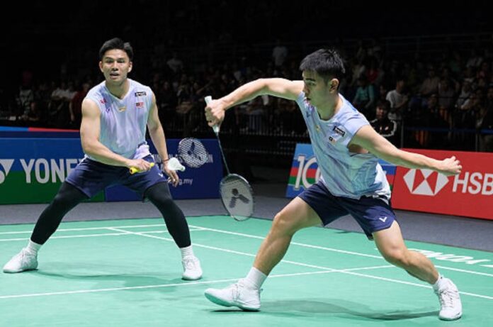 Goh Sze Fei and Nur Izzuddin Rumsani advance to the Indonesia Open badminton men’s doubles semifinals in Jakarta. (Photo: AFP)