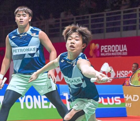 Kang Khai Xing and Aaron Tai reach the 2026 Japan Open badminton men’s doubles quarterfinals in Tokyo. (Photo: Bernama)