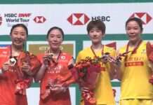 Kim Hye Jeong-Kong Hee Yong Win 30-29 Thriller as Sindhu and Feng-Huang Claim Japan Open Titles Kong Hee Yong, Kim Hye Jeong, Zhang Shu Xian and Jia Yi Fan (from left) pose for photos during the Japan Open women’s doubles awards ceremony. (Photo: BWF)