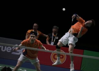Man Wei Chong and Soh Wooi Yik recorded their first victory as a men’s doubles partnership at the China Open. （Photo: AFP)