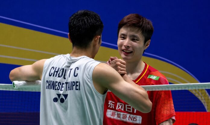 Chou Tien Chen shakes hands with Shi Yu Qi after their match. (Photo: BWF) Chou Tien Chen shakes hands with Shi Yu Qi after their match. (Photo: BWF)