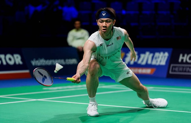 Lee Zii Jia advances to the second round of the Taipei Open badminton tournament after defeating Liao Jhuo-Fu. (Photo: AFP) Lee Zii Jia advances to the second round of the Taipei Open badminton tournament after defeating Liao Jhuo-Fu. (Photo: AFP)