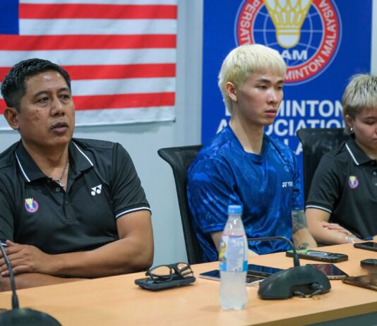 Nova Widianto (left) is leaving BAM to return to Indonesia’s PBSI mixed doubles program. (Photo: Bernama)