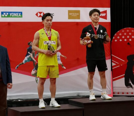 Yudai Okimoto (R) defeats Riki Takei in an all-Japanese men’s singles final as Japan sweeps all five titles at the 2026 Canada Open badminton tournament. (Photo: AFP)