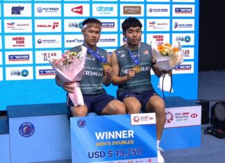 Tee Kai Wun-Yap Roy King Beat Man Wei Chong-Soh Wooi Yik to Win Korea Masters Tee Kai Wun and Yap Roy King pose for photos during the awards ceremony after defeating fellow Malaysians Man Wei Chong and Soh Wooi Yik to win the 2026 Korea Masters men’s doubles title. (Photo: BWF)