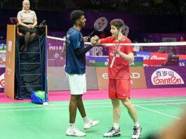 Ayush Shetty Stuns Shi Yuqi as China Lose Two Men’s Singles Stars at 2026 World Championships Shi Yuqi shakes hands with India’s Ayush Shetty after his first-round exit at the 2026 BWF World Championships in New Delhi. (Photo: AFP)