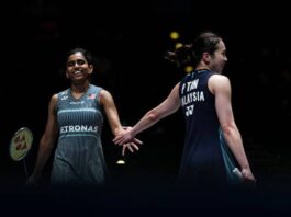 Goh Soon Huat-Shevon Lai and Pearly Tan-Thinaah Reach World Championships Last 16 Pearly Tan and Thinaah Muralitharan advance to the round of 16 at the 2026 BWF World Championships in New Delhi. (Photo: AFP)