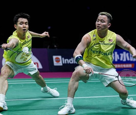 Aaron Chia and Soh Wooi Yik face another tough challenge in the 2026 BWF World Championships final against China’s Liang Wei Keng and Wang Chang. (Photo: AFP)