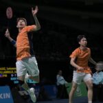 Man Wei Chong and Soh Wooi Yik secure a three-game opening-round victory at the Korea Masters badminton tournament. (Photo: AFP)